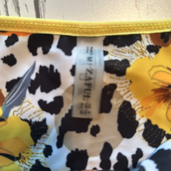 ZAFUL animal floral print. - Picture 4 of 4